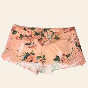 ☮️ Hippie Laundry Shorts ☮️